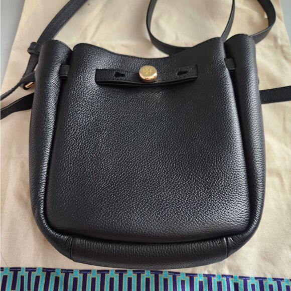 New! Tory Burch Romy Black Leather Crossbody Bag - Picture 2 of 8